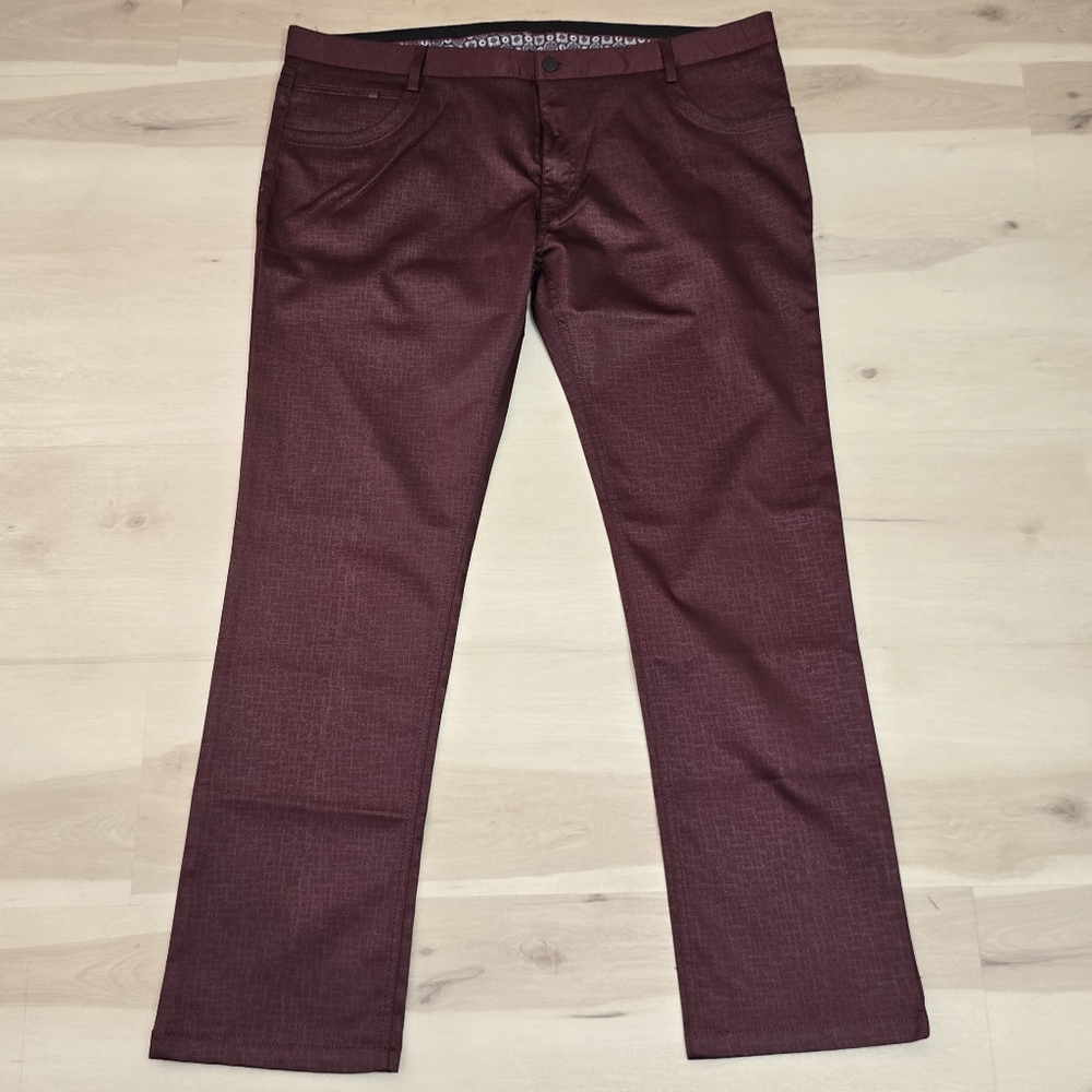 Barabas Italy Handcrafted Men 40 Red Wine Gator Skin Pattern Tapered Work Pants
